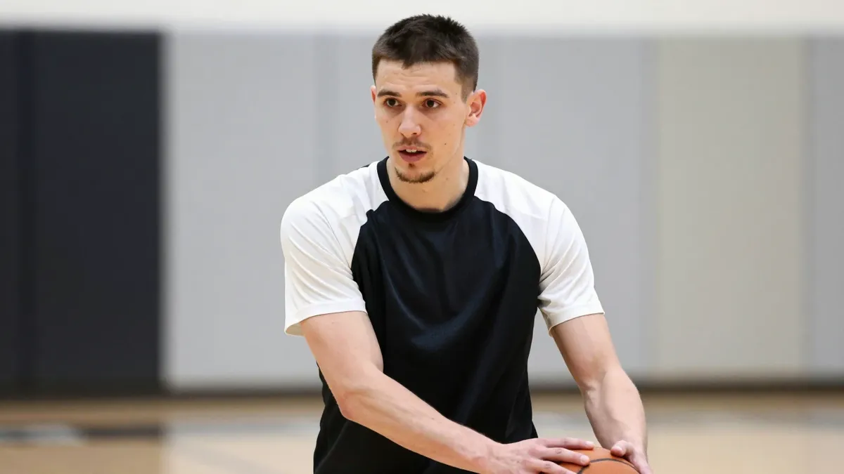 Brooklyn Nets Must Focus on Playoff Push, Not 2027 Draft Pick Implications
